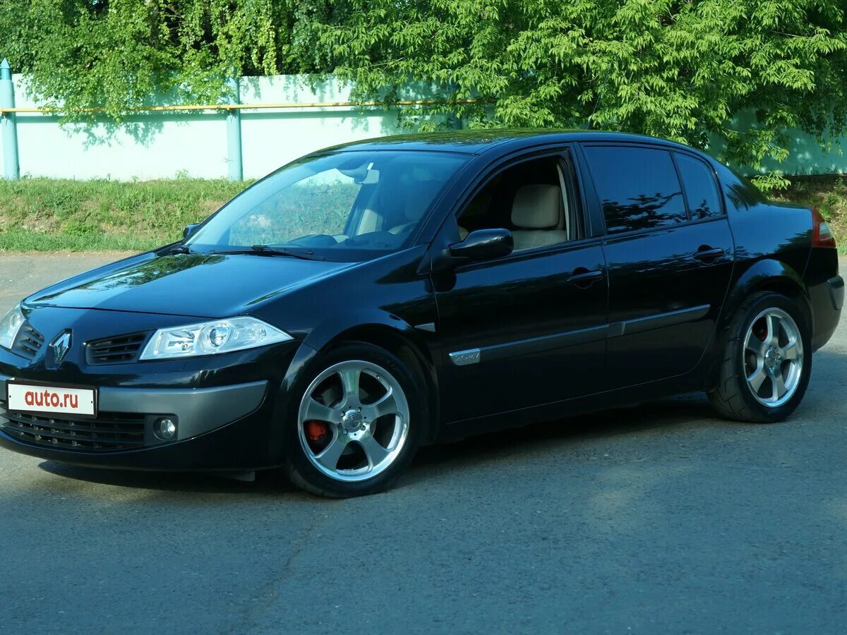 Megane диски. Рено Меган 2. Renault Megan 2. Рено Меган 2 2006 черный. Рено Меган 2 седан.