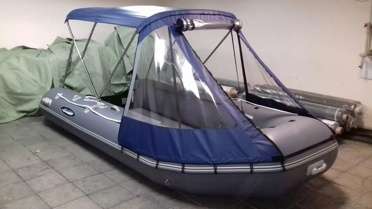 Носовой тент абакан 420 jet. Тент комби флагман 380. Тент на лодку озон. Тент на лодку озон. Носовой тент на лодку пвх полар берд.