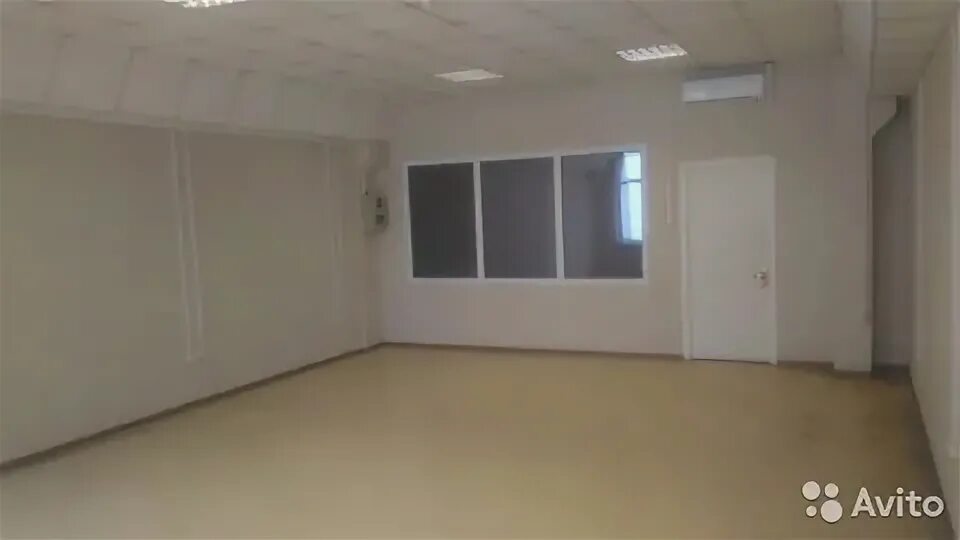 Снять квартиру владивосток посуточно у моря. Гостинка аренду в владивосток спортивная. Станюковича 12 владивосток. Квартиры посуточно владивосток. Авито аренда владивосток.