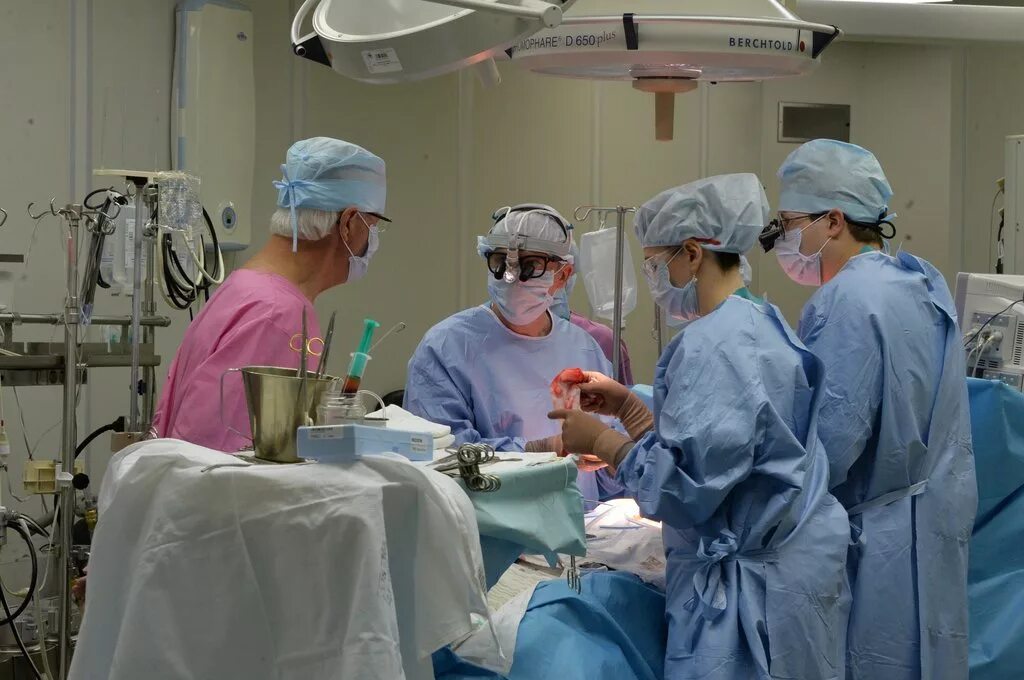 доктора. отделение гнойной хирургии. цгб 1 нижний тагил ,хирурги. больница 4 нижний тагил. цгб 1 нижний тагил ,хирурги.