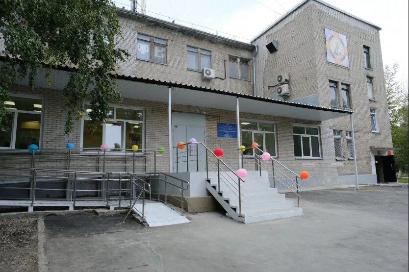 Улица кутузова 4болница. Городская больница 4 новосибирск. Больница 4 пашино новосибирск. Городская детская больница 4 новосибирск. Госпиталь в пашино новосибирск.