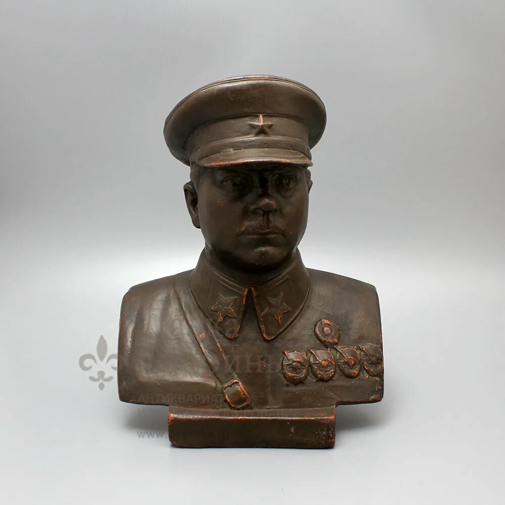 Советские бюсты