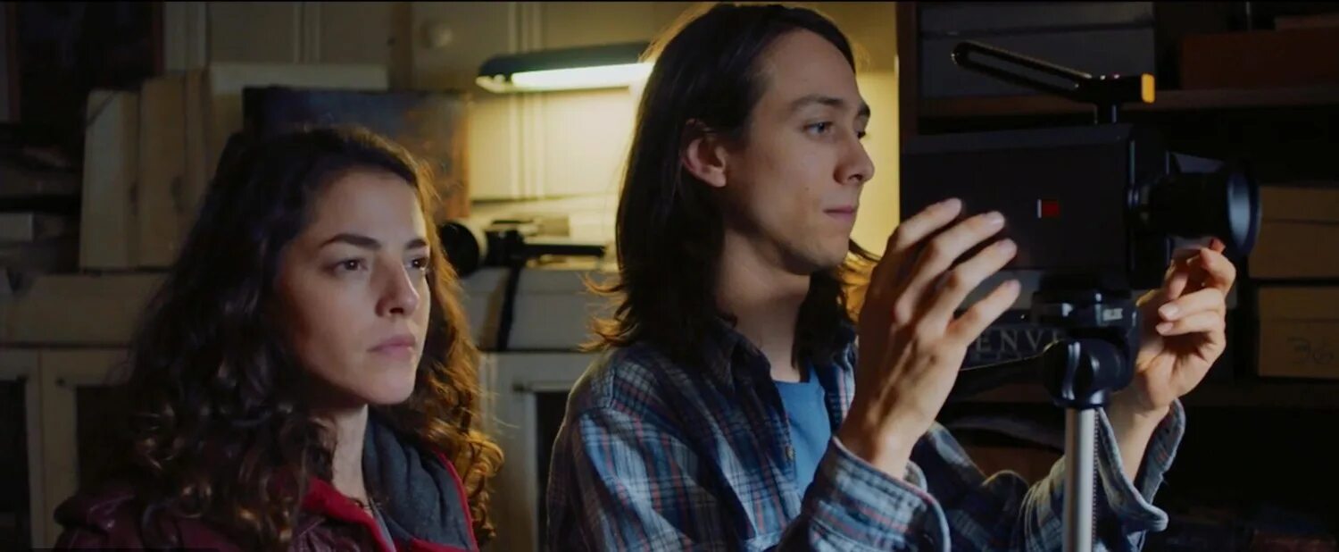 меган фокс невидимка. возвышаясь над тенью фильм. девушки становятся невидимыми. девушки становятся невидимыми. оливия тирлби фантом.