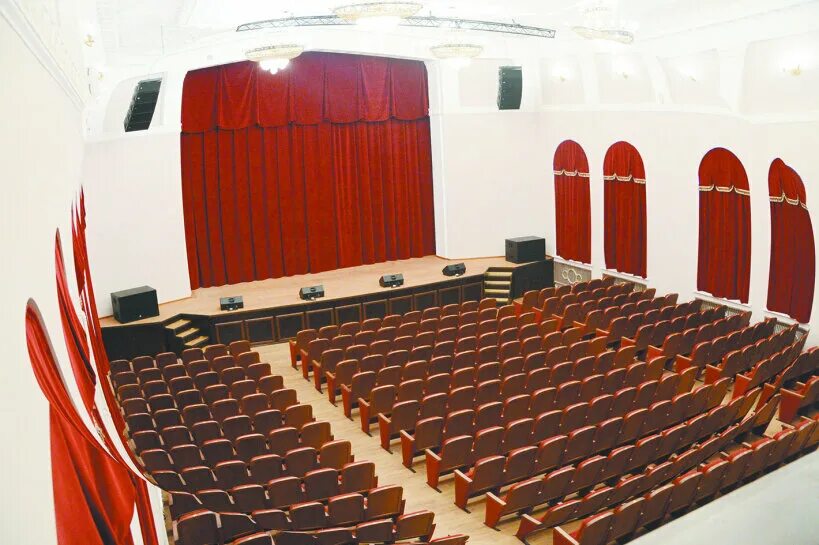 дворец культуры тепловозостроитель. коломна дк тепловозостроителей. дворец культуры тепловозостроитель. дворец культуры коломна. зал дк тепловозостроителей коломна.