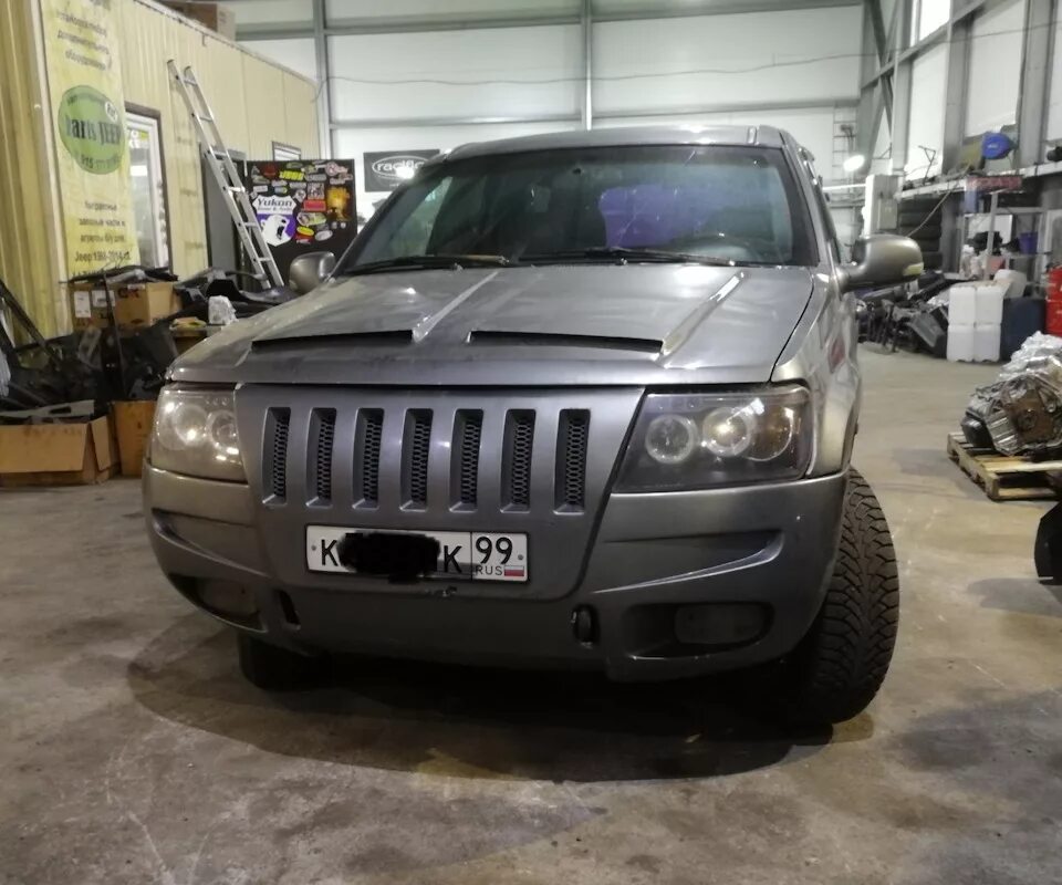 Капот джип чероки. Дефлектор капота для Jeep Jeep Grand Cherokee WJ. Jeep Grand Cherokee WJ обвес. Обвес Гранд Чероки WJ. Накладка на капот джип Гранд Чероки WJ.