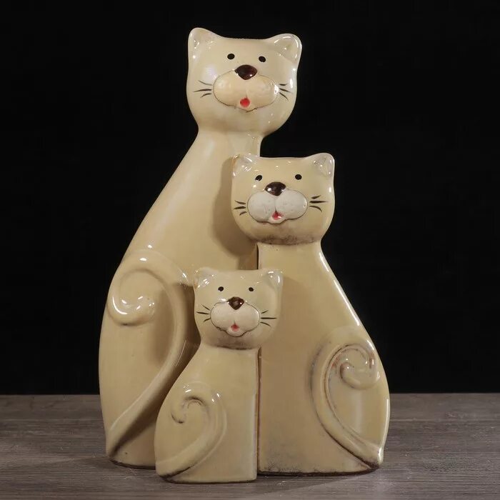 Керамическая кошка купить. Керамические коты. Керамические статуэтки. Фигурки из керамики. Статуэтка "котик".