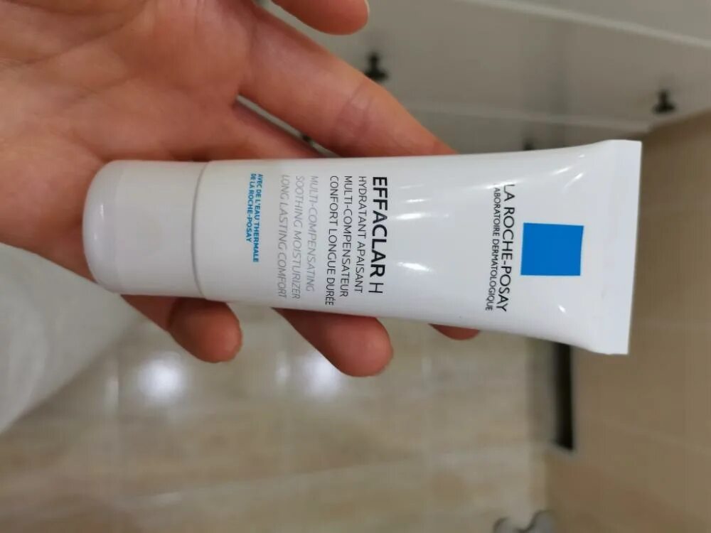 La roche posay effaclar гель 400. Крем эфаклар н 40 мл. La Roche Effaclar h крем мультивосстанавливающий. Ля Рош позе эфаклар н крем успокаивающий увлажняющий 40мл. Крем для лица la Roche-Posay Effaclar мультивосстанавливающий,.