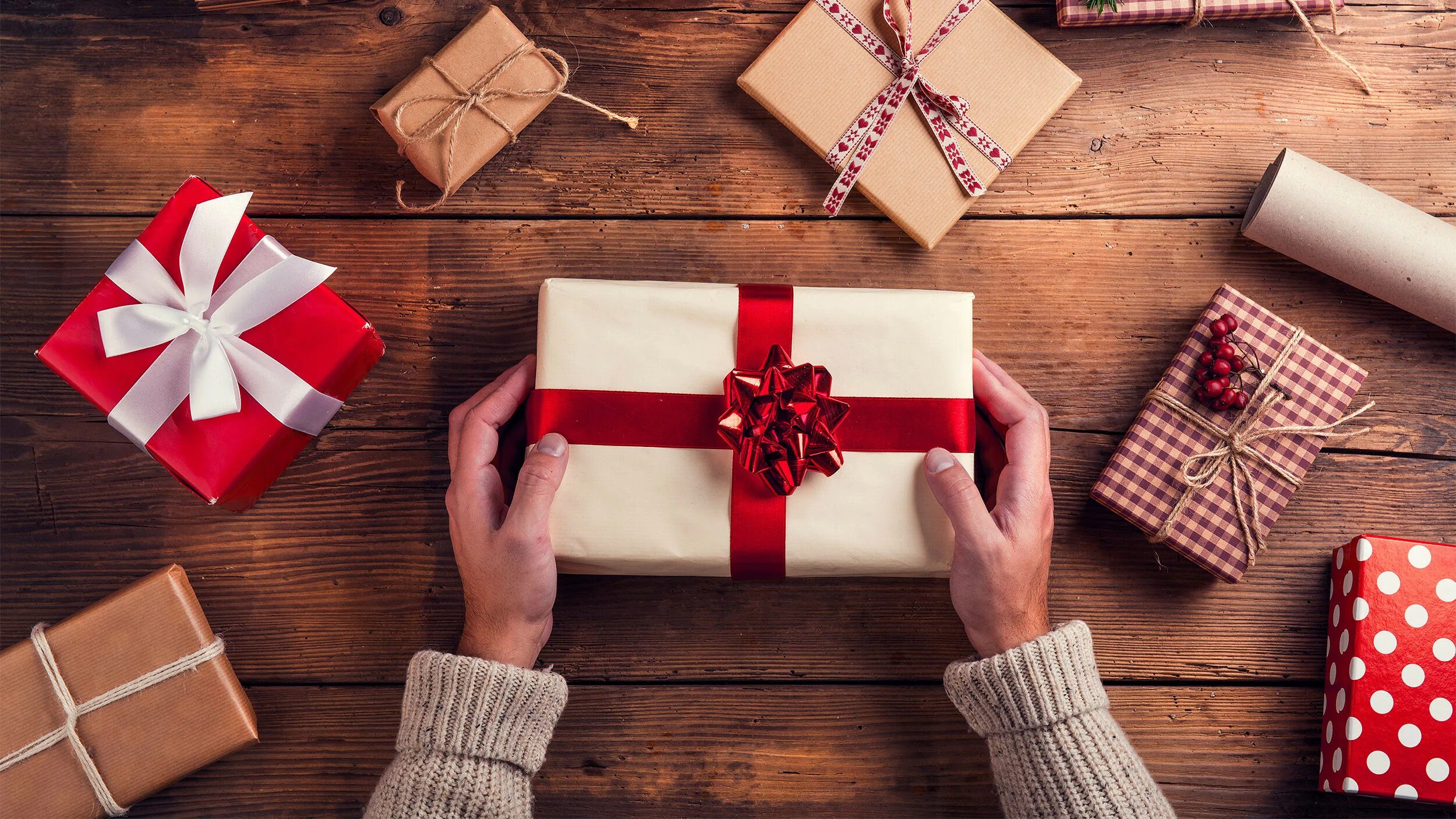 Подарок. Gifts for birthday. Подарок картинка. Gift. Дарение подарков.