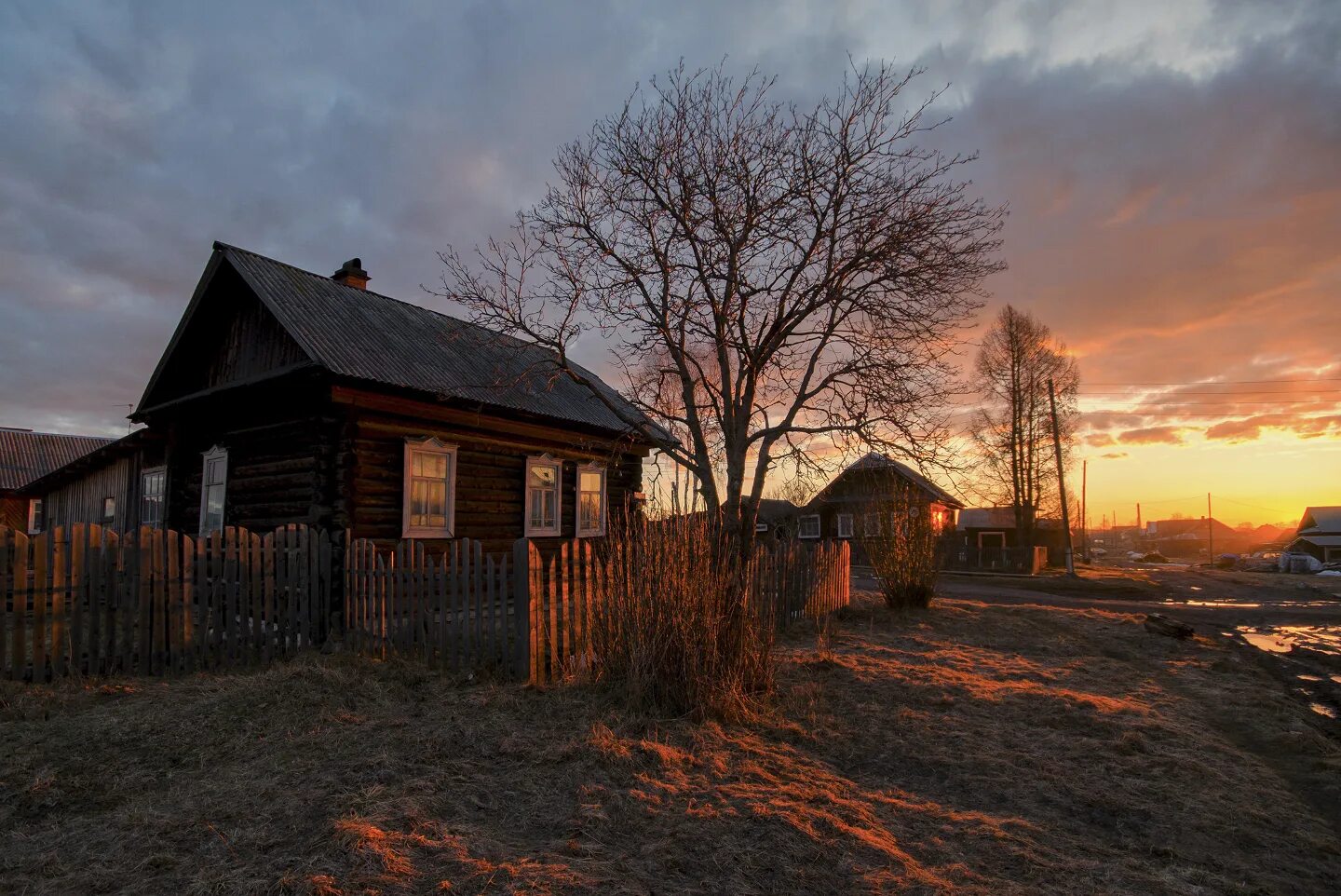 Деревенские пейзажи фото. Деревенский домик. Природа деревня. Российская деревня. Пейзаж деревни.