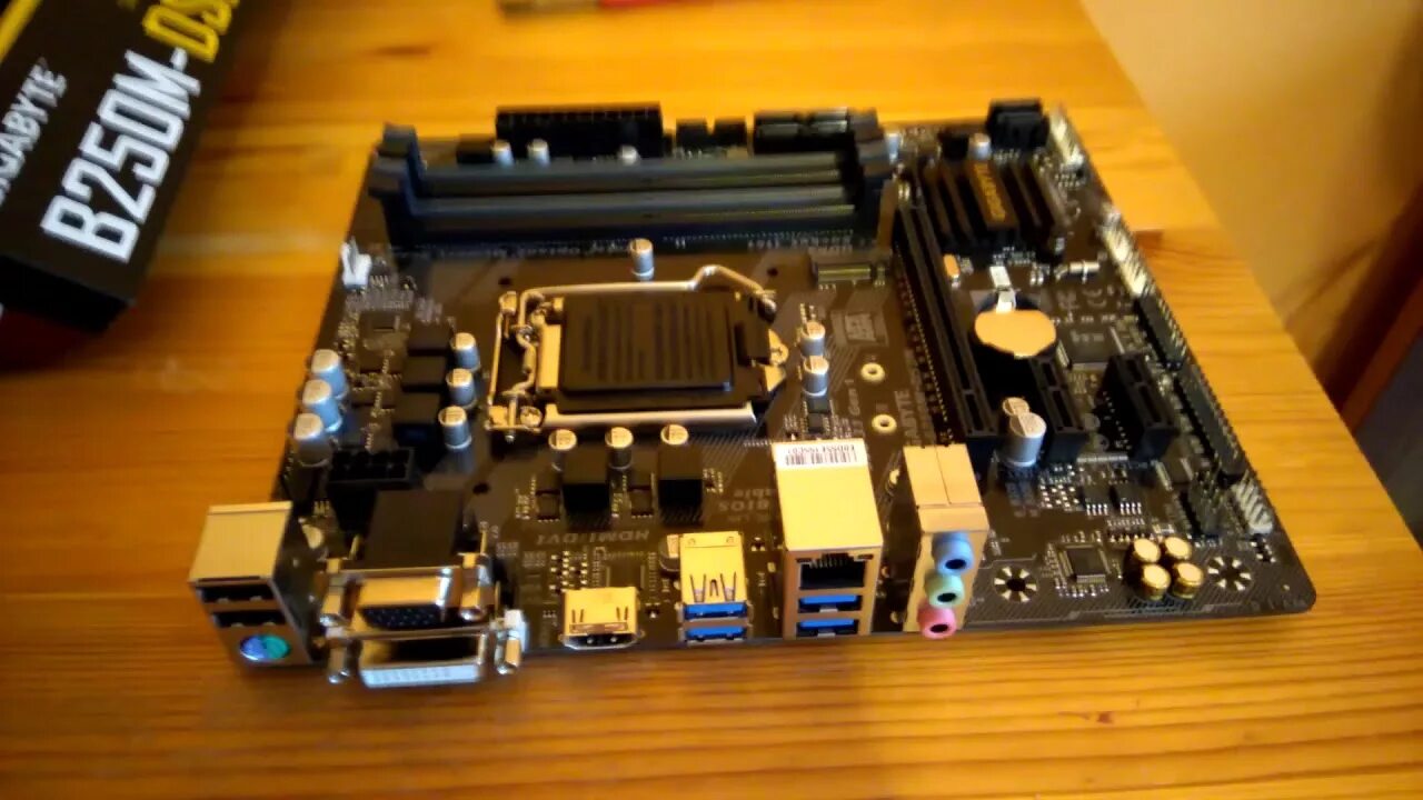 Gigabyte ga b250m ds3h. Ga-250m-ds3h. gigabyte ga b250 ds3h. gigabyte b250m-ds3h. gigabyte ga-b250m-d3h.