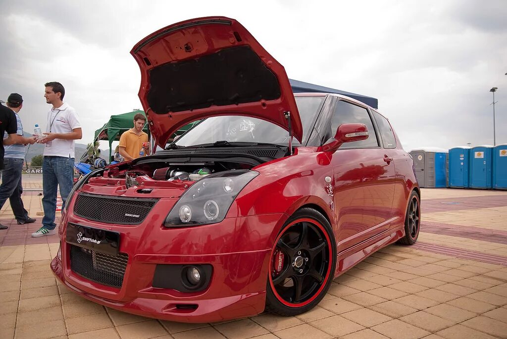 Suzuki tune. Suzuki Swift 4 Tuning. Сузуки Свифт турбо. Suzuki Swift 2008 обвес. Сузуки Свифт 2008.