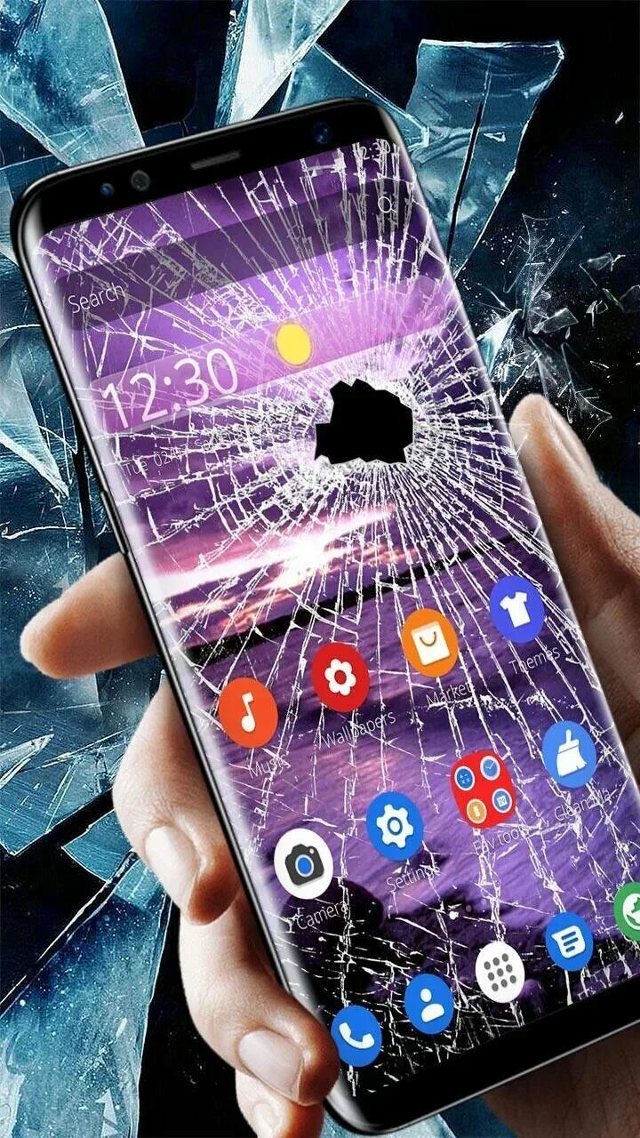 Разбитый смартфон. Смартфон с разбитым экраном. Разбит экран телефона. Разбитый дисплей.