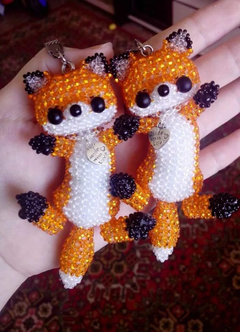 поделки из бисера игрушки. поделки из бисера игрушки. зверьки из бисера. поделки из бисера игрушки. поделки из бисера игрушки.