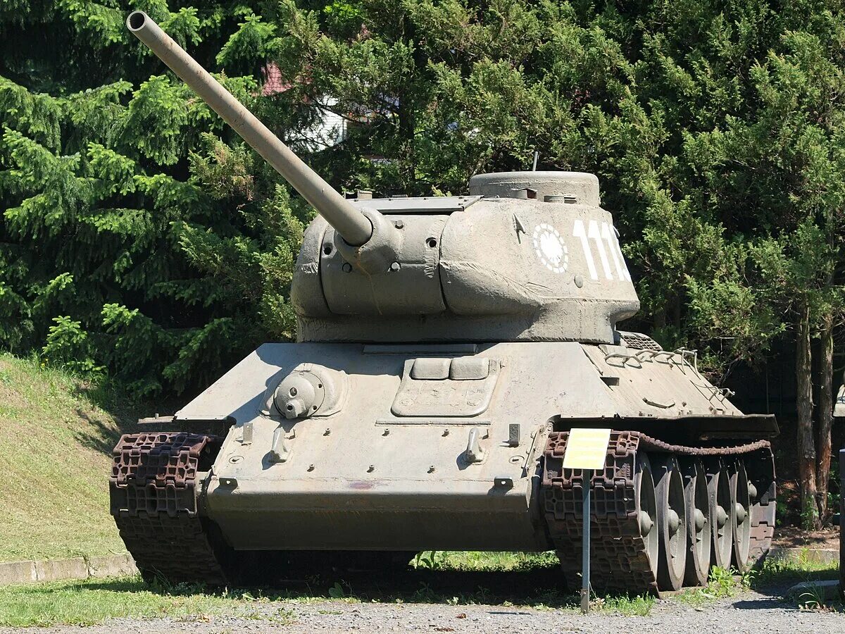 T 34 tank uzbek tilida