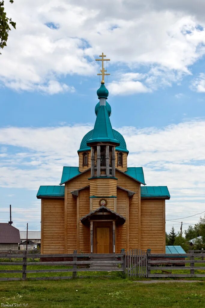 Погода смоленское алтайский край смоленский линевский. Храм в Новотырышкино Алтайского края. Храм Татианы Новотырышкино. С Новотырышкино Смоленского района Алтайского края. Церковь в с. Смоленское Алтайский край.