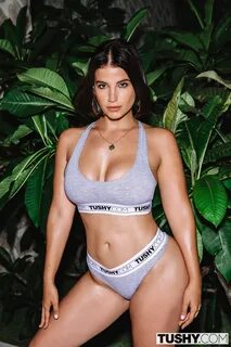Tushy video