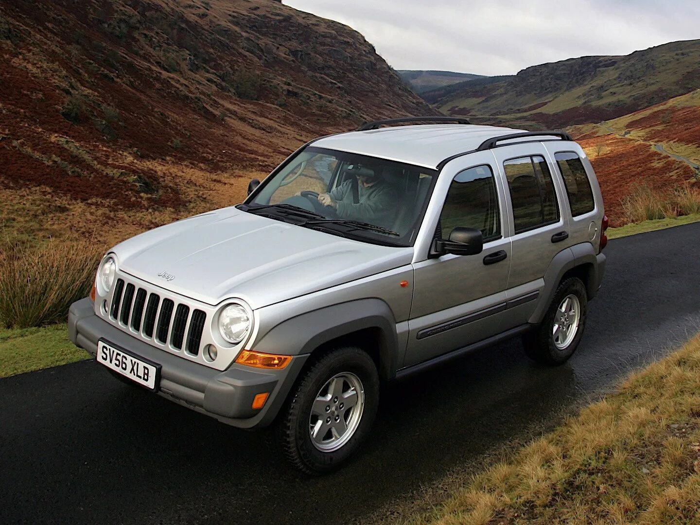 Jeep модели. Jeep cherokee kj 2005. джип чероки 2006 либерти. джип либерти 2025. джип чероки 2005.