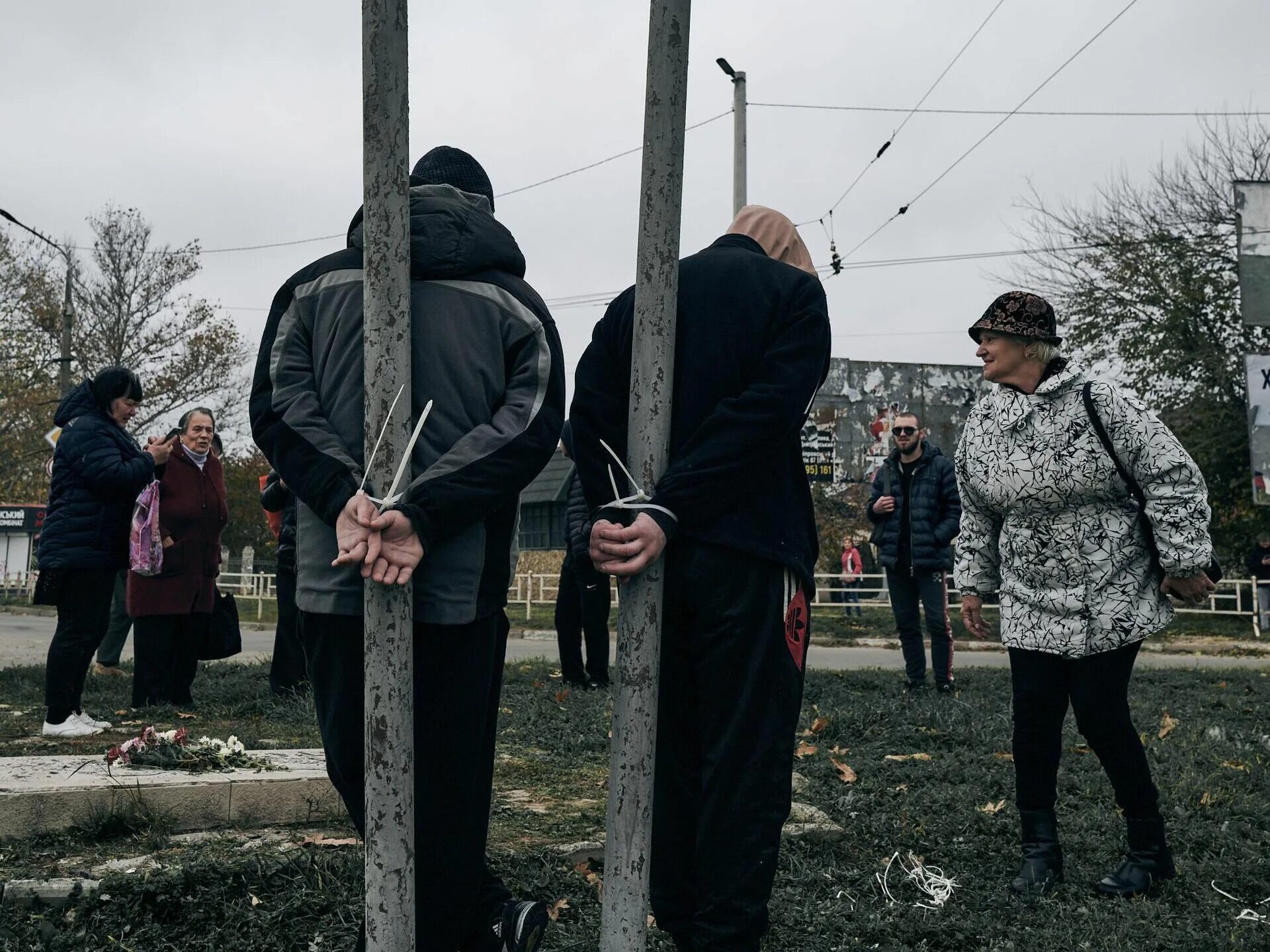 Подверглась пыткам