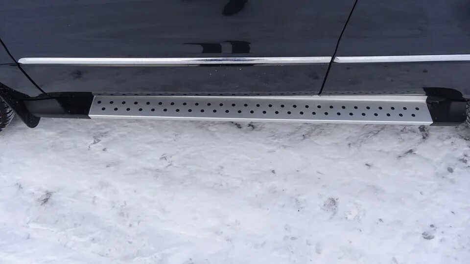 Пороги для suzuki grand vitara. Пороги на сузуки гранд витара 2013. Grand vitara winbo подножки. Подножки сузуки гранд витара. Подножки сузуки гранд витара.