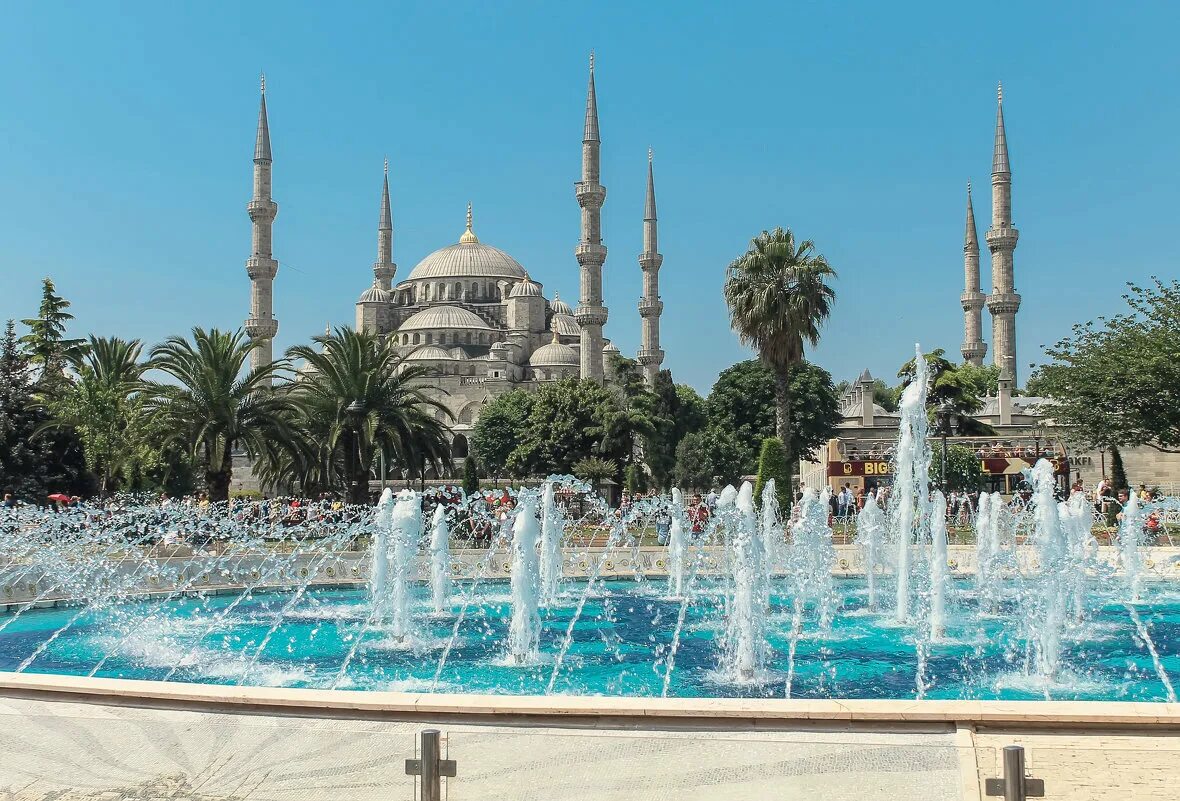 Турция какой восток. Восточная анатолия турция. Турция султанахмет. Город урфа в турции. Стамбул реклама.