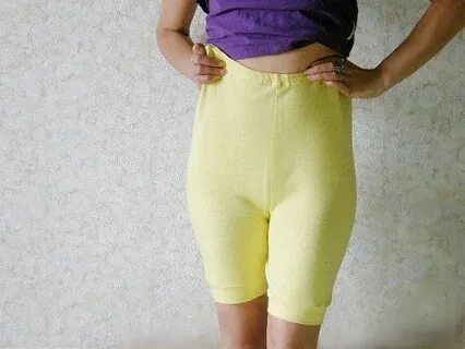 Мектептегі дәретханада жыныстық қатынас бар.