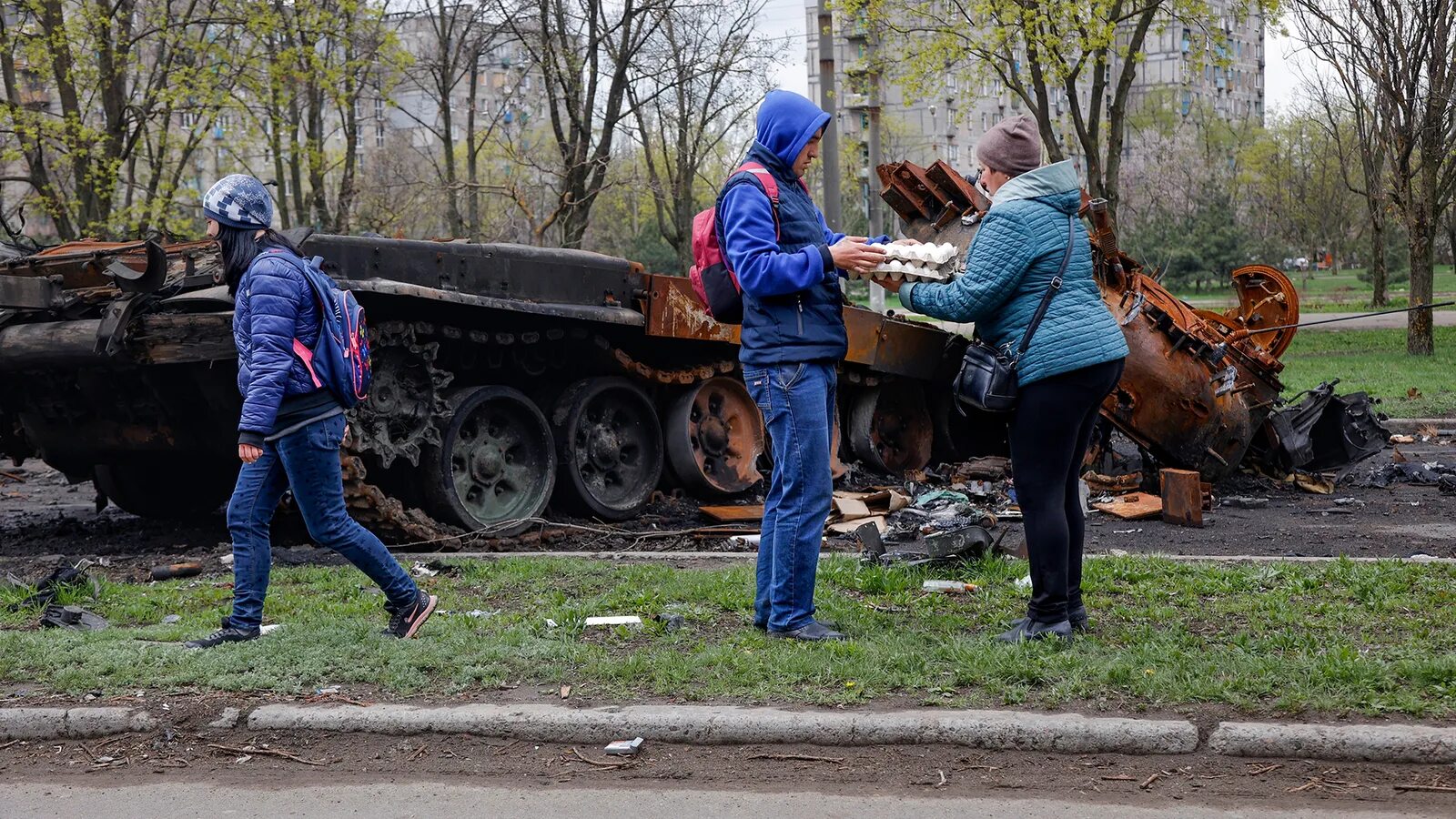 Новости войны на украине на 1 апреля. Ситуация в Мариуполе.