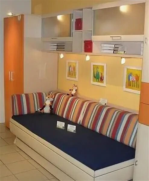 красных партизан. магазин новая мебель. 12 стульев магазин мебели кувандык. 12 стульев магазин мебели орск. мебельный магазин.