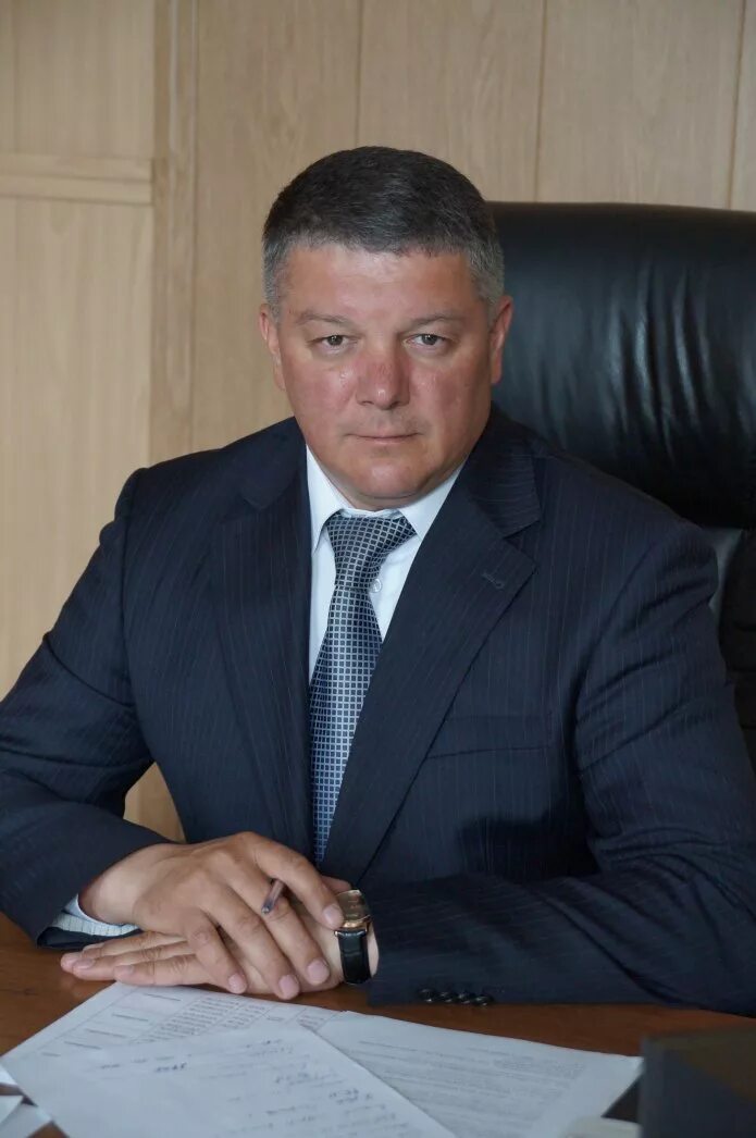 виталий матвеев вольск. татаринов андрей иванович. глава района калашников. виталий матвеев глава вольского района. виталий матвеев глава вольского района.