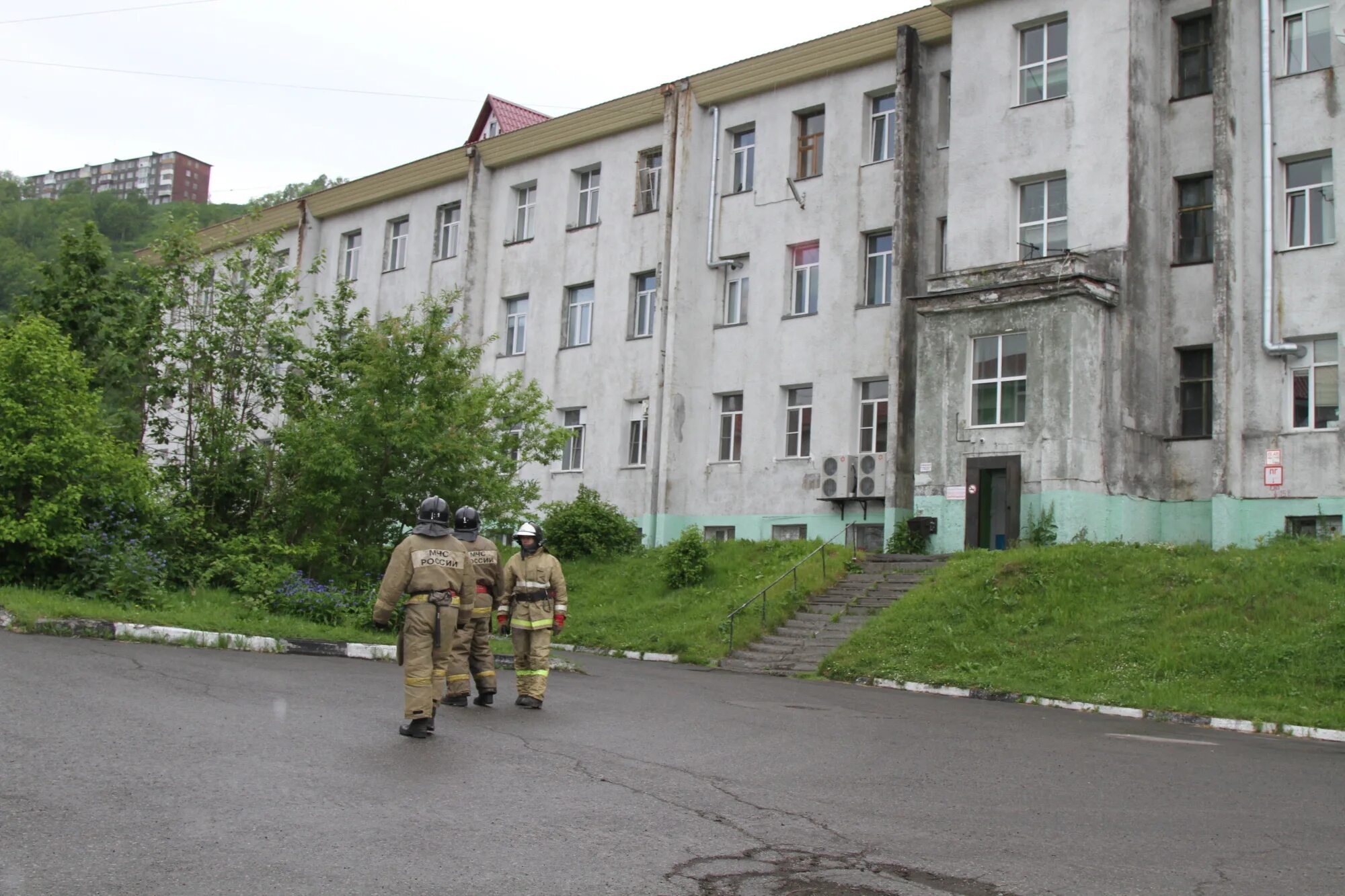 Камчатский край землетрясение. Землетрясение петропавловск камчатский. землетрясение на камчатке 2025. петропавловск-камчатский здание. камчатка 41.