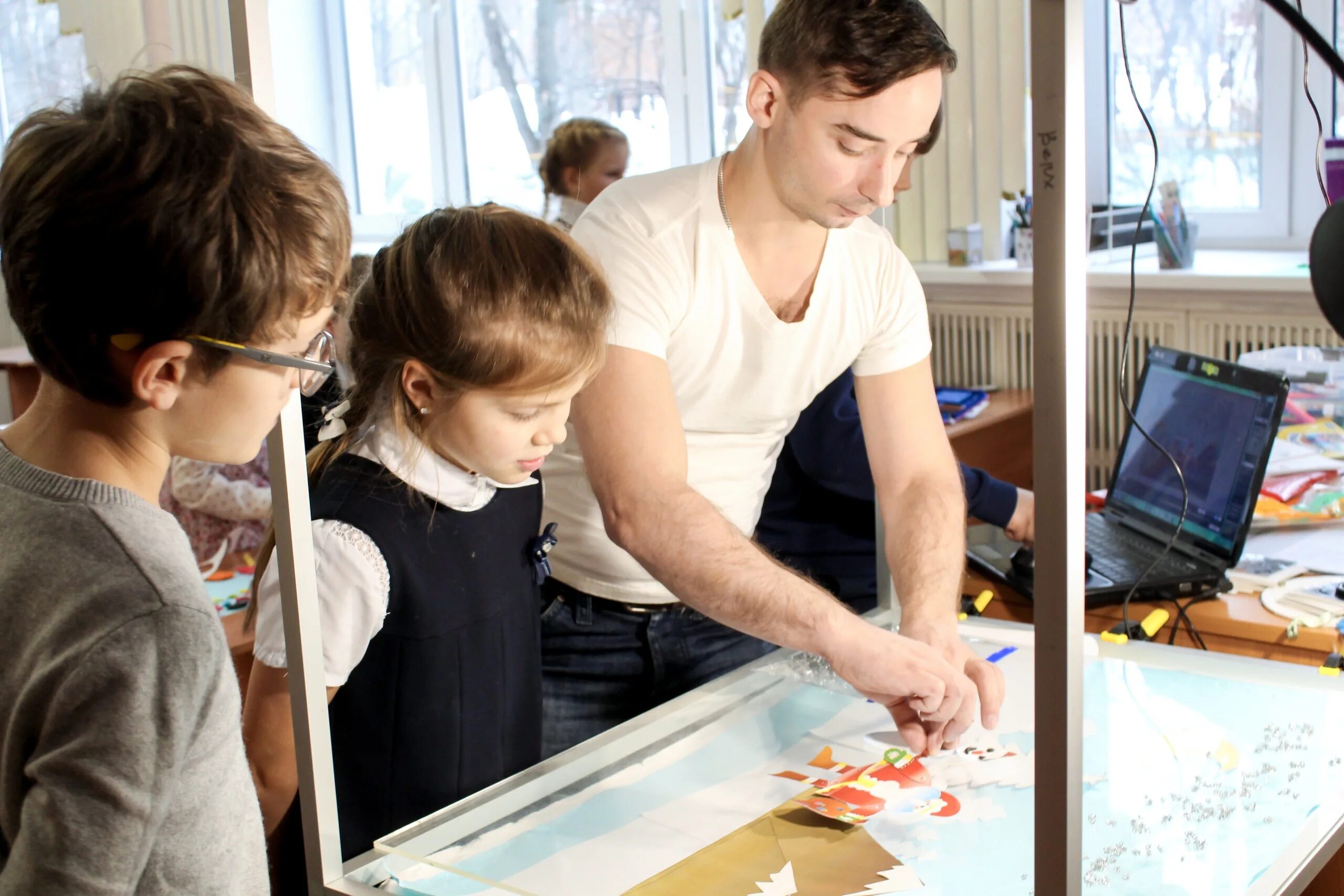 Мастер класс мультипликация. Мультстудия кружок. Мультипликатор университет. Курсы мультипликаторов. Курсы мультипликаторов.