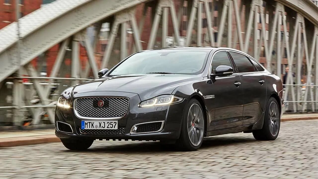 Ягуар машина отзывы. Jaguar xf 2008. Ягуар xf 2023. Jaguar xf x260. Jaguar xf 2023.