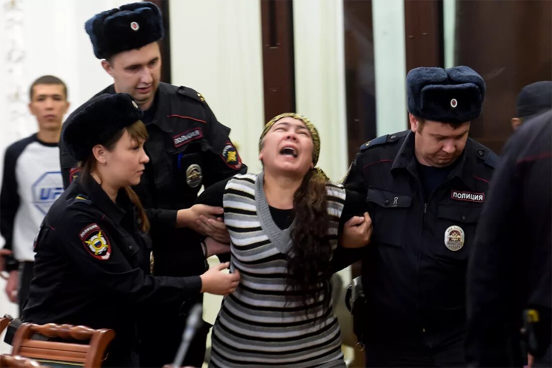 Бомба в питере сегодня. Шохиста Каримова. Теракт в Петербургском метрополитене (2017). Шохиста Каримова теракт.