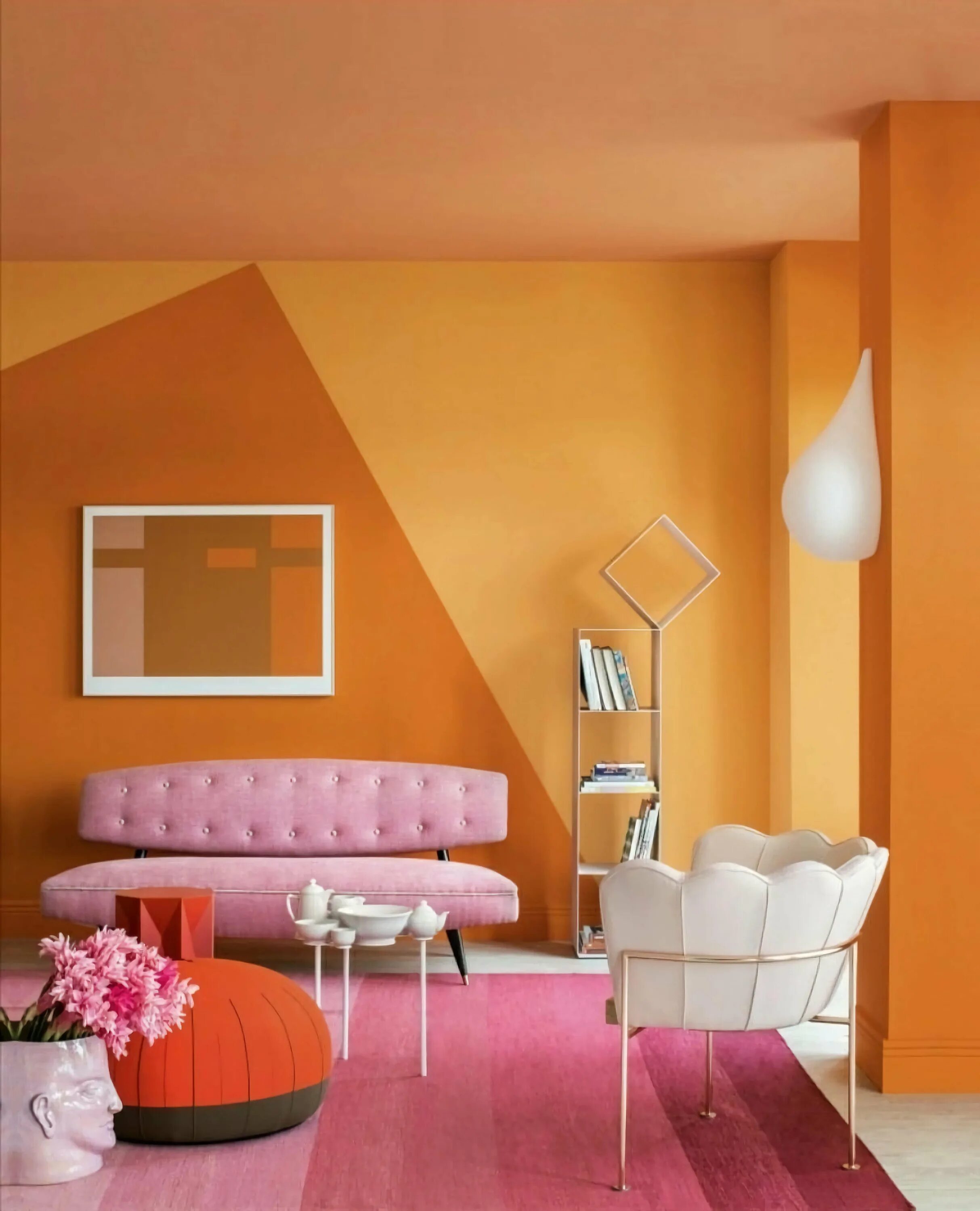 Покраска стен в интерьере. Интерьер комнаты в оранжевом цвете. Цвет стен. Оранжевая стена. Оранжевый цвет стен в интерьере.