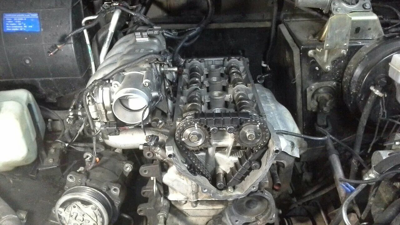 Двигатель даф 95 хф. 405 мотор газель. Поменять двигатель на евро 3. Трамблер h22a. Ленд ровер дискавери 3 2.