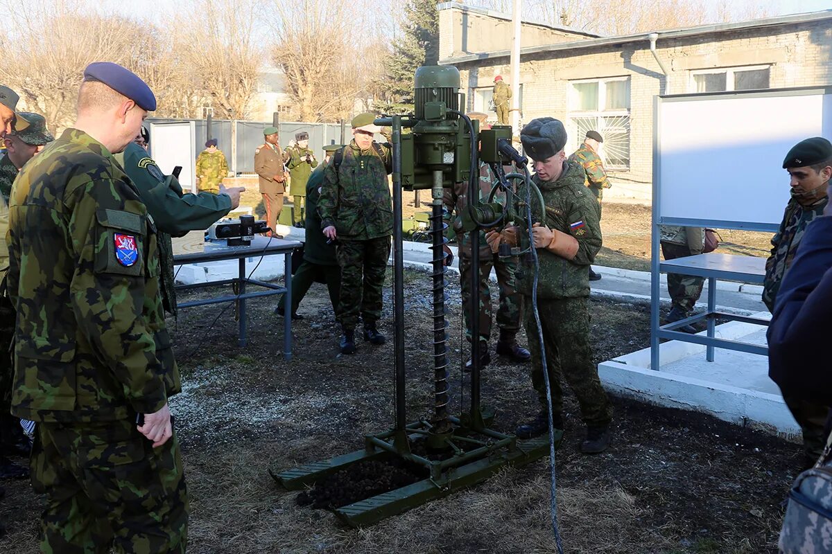 Военно инженерный сайт. ТВВИКУ Тюменское высшее командное училище имени Прошлякова. Тюменское инженерное военное училище. Саперы ТВВИКУ. Училище инженерных войск.