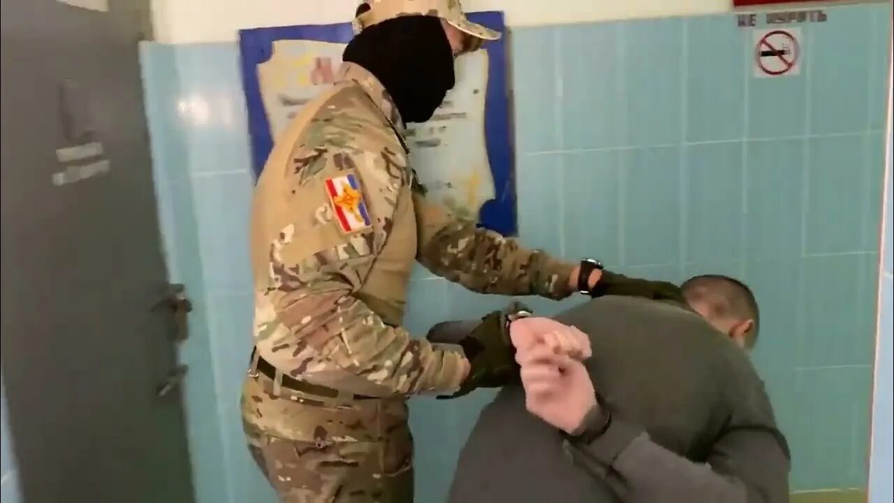 Провал агента сбу мангуст. Провал агента сбу мангуст. Сотрудник спецслужб. Сотрудник фсб. Провал агента сбу мангуст.