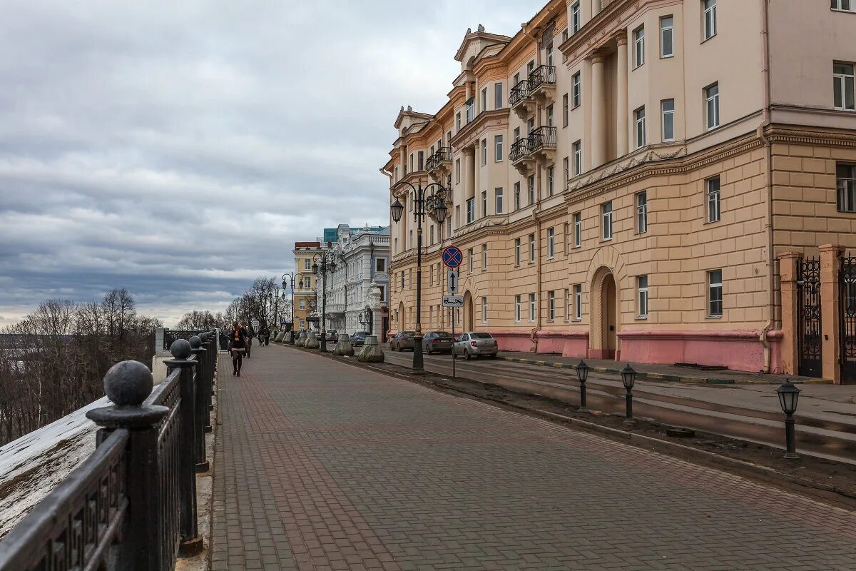 Нижний верхневолжская набережная 18. Верхне Волжская набережная Нижний Новгород. Нижний Новгород набережная Верхневолжская набережная. Улица Верхневолжская набережная Нижний Новгород. Вид с Верхневолжской набережной Нижний Новгород.