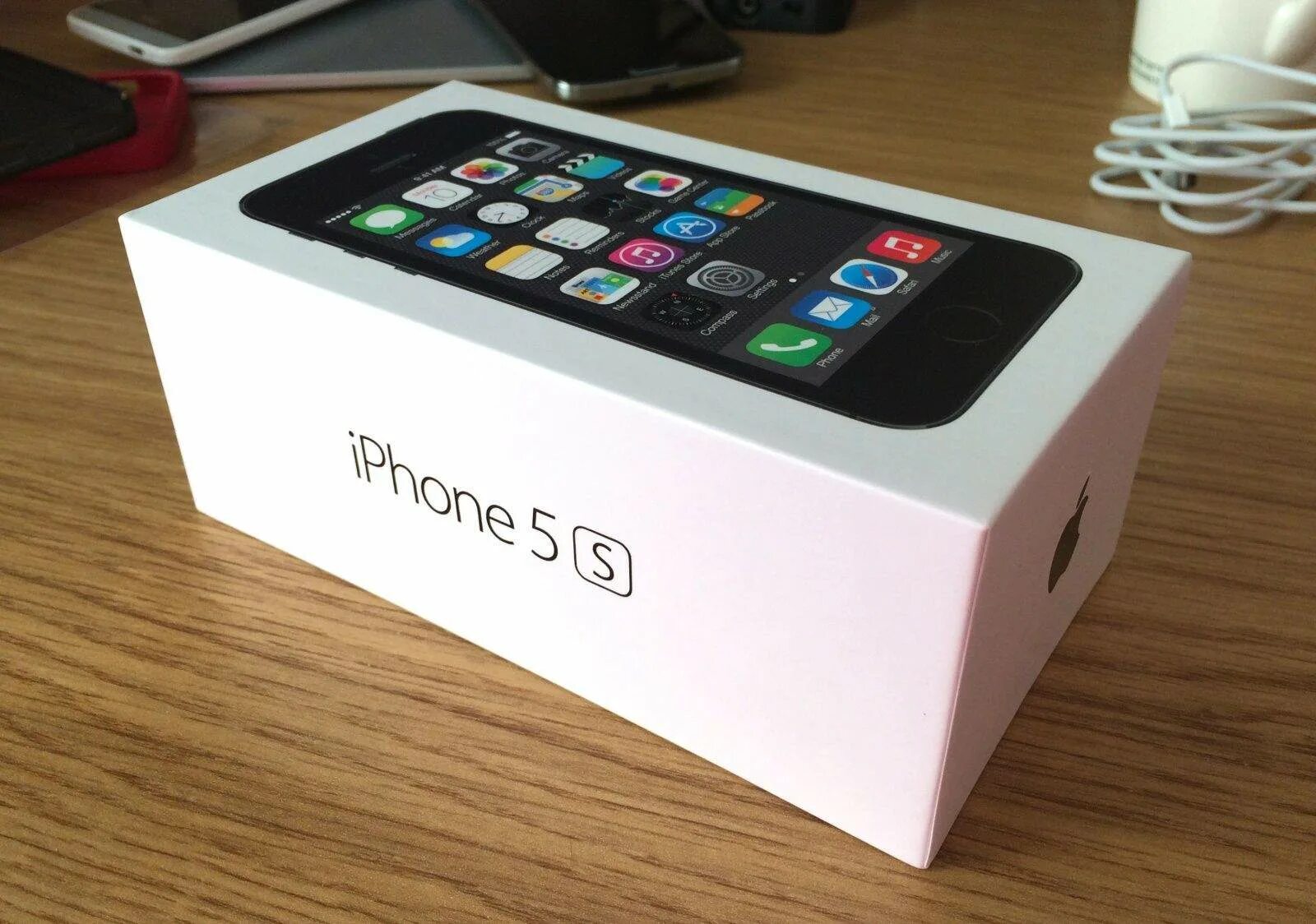 Apple iphone 5s 16gb. Iphone 5s 64gb. Iphone 5s новый. Iphone 5s белый.