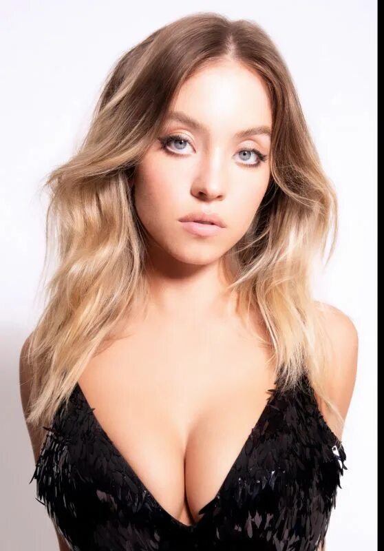 Сидни суини размер. Сидни Sweeney. Сидни Суини hot. Сидни Суини (Sydney Sweeney) Сидни Суини. Сидни Суини (Кэсси Ховард).