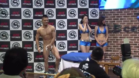 Top 10 cfnm weigh-in moments caught on camera