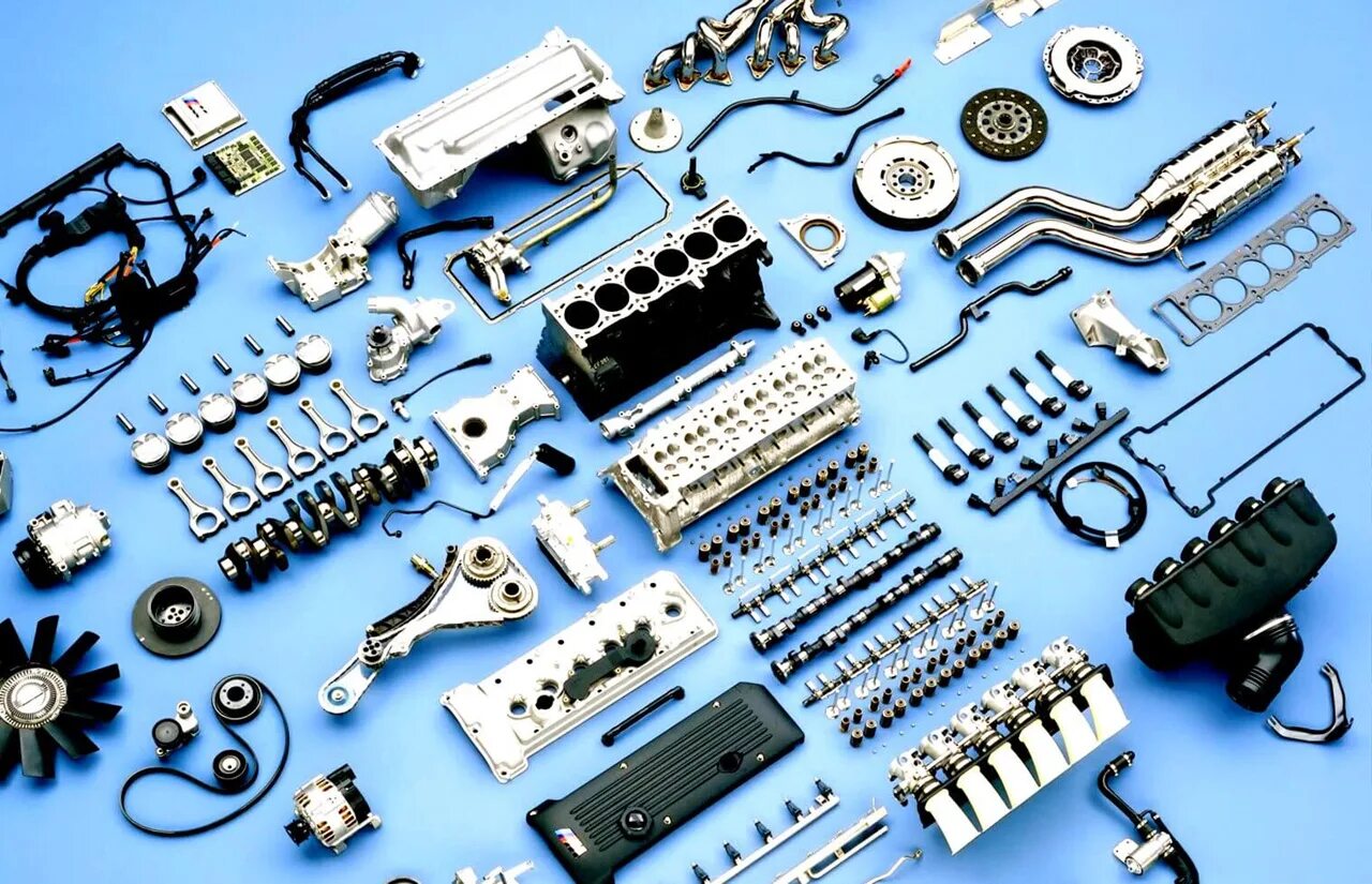 Комплектующие автомобиля. Оригинальные запчасти для автомобилей. Запчасти кузова. Деталь автомашины. Деталь автомашины.