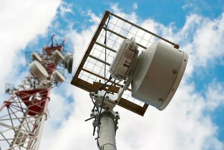 Сотовые вышки lte. Антенны базовых станций. Антенны базовых станций. Антенны базовых станций. Вышка базовой станции сотовой связи.