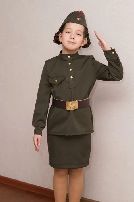 Военная форма для детей на 9 мая. Девочка в военной форме. Солдатские платья для девочек. Военное платье для девочки. Костюм военный для девочки.