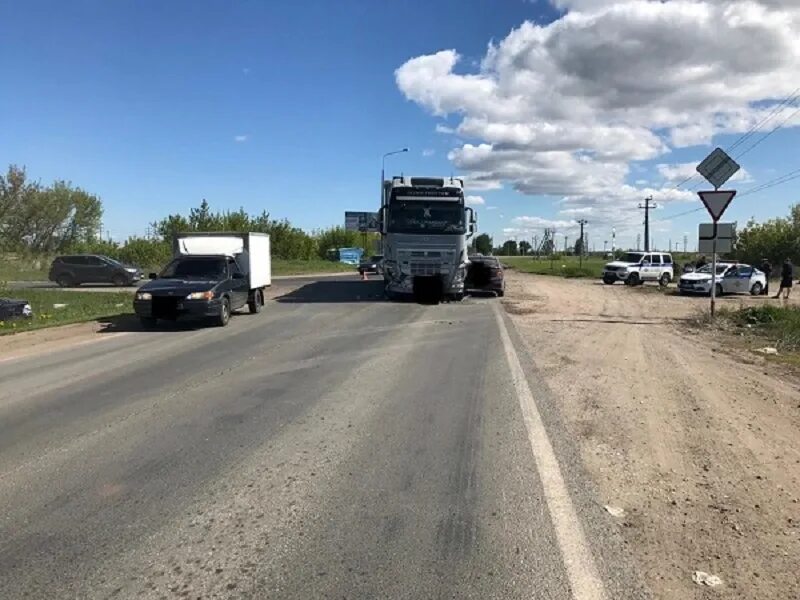 М5 урал. 2022. Водитель тольятти. Авария на дороге северск - поперечка 29. Трасса самара.