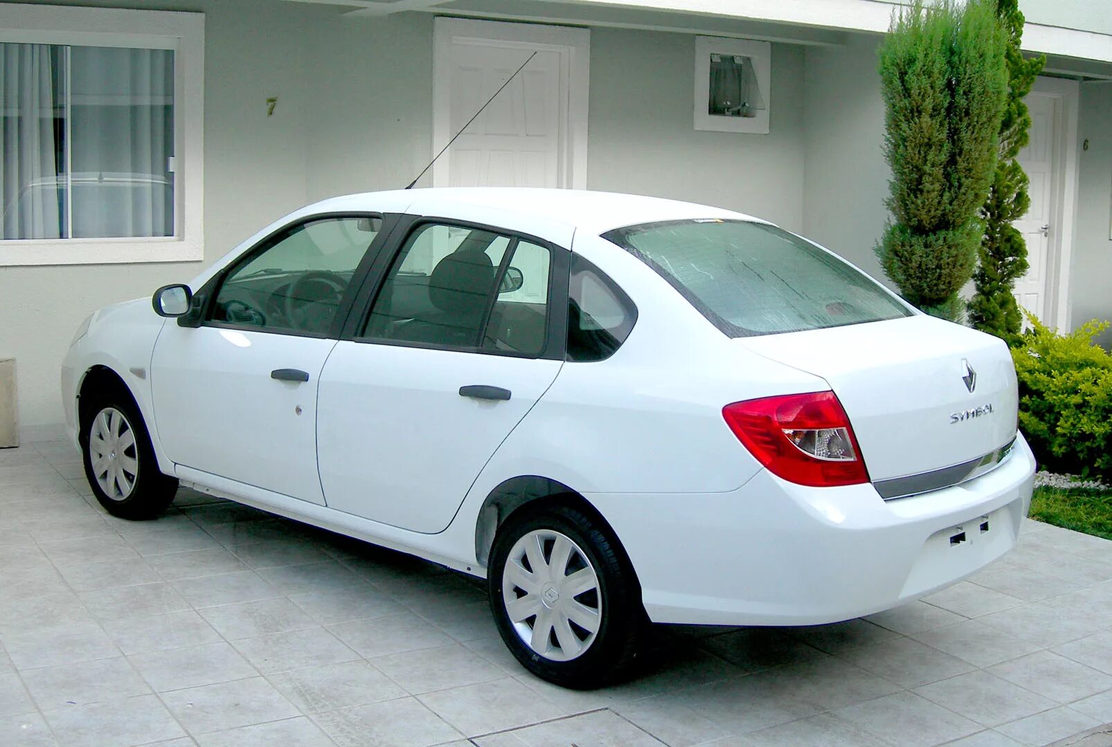 Renault symbol ii. рено симбол 1. рено симбол 2 2008. Renault symbol (thalia) ii. рено симбол 2008.