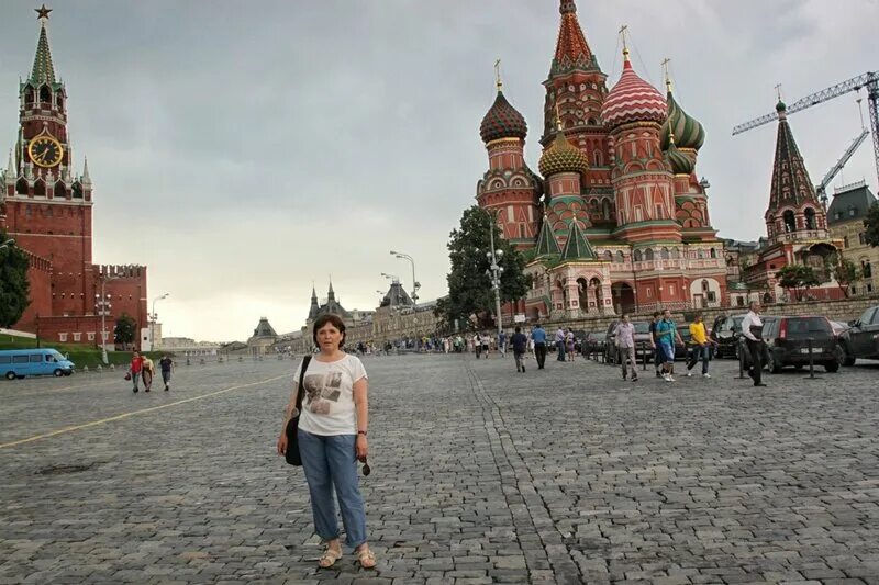 Москва и жизнь. Москва для жизни для людей. Фото жизнь в Москве. Другая жизнь в Москве. Какой человек живет в москве