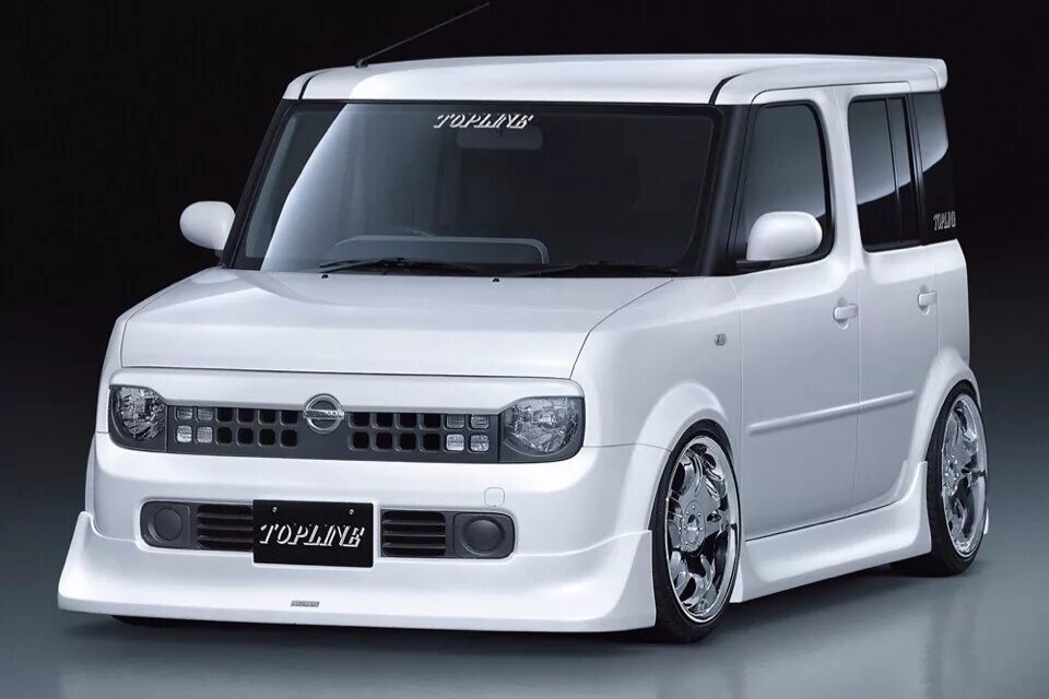 Nissan Cube z11. Ниссан куб bz11. Ниссан куб 11. Ниссан куб bz 11 обвес. Ниссан куб 10 купить