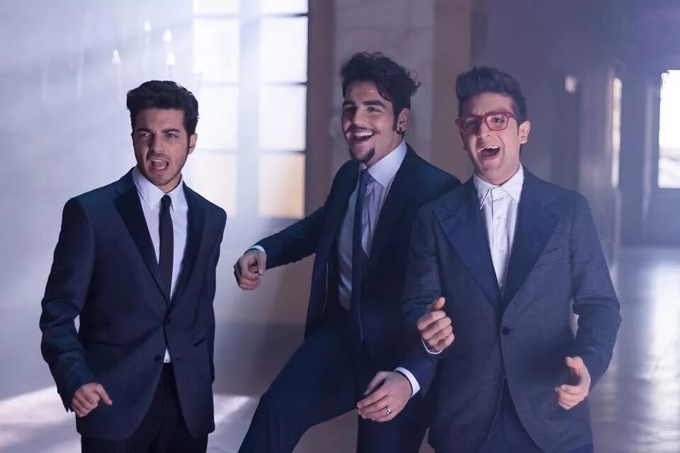 Il grande amore. Группа il Volo. Группа il Volo личная жизнь. Il Volo grande о группе. Il Volo в костюмах.