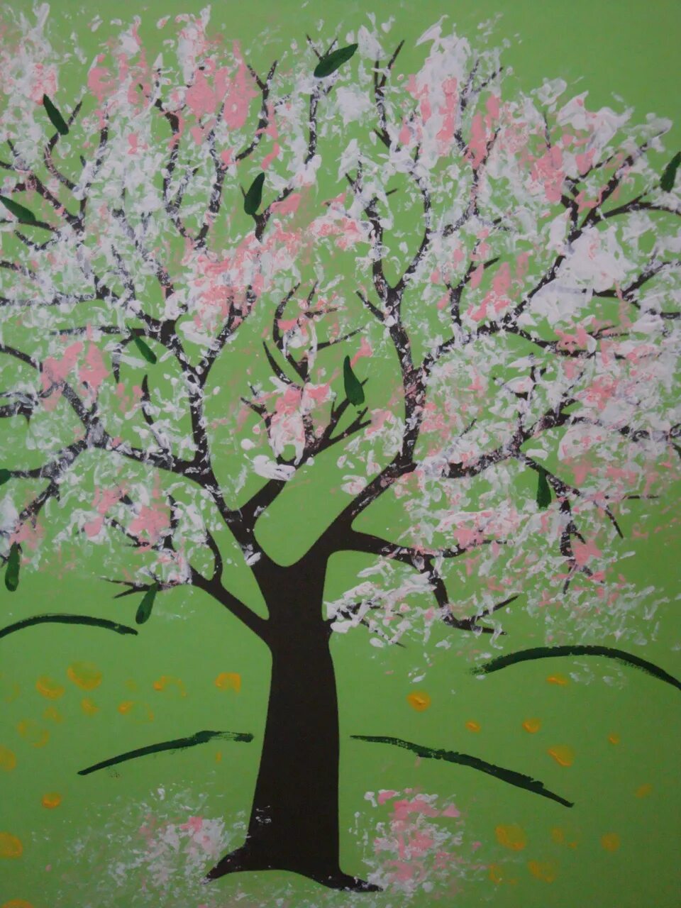 Весеннее дерево в средней группе. Рисование деревья весной. Аппликация Весеннее дерево. Рисование Весеннее дерево. Цветущее дерево весной.