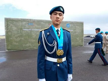 Бонус үшін жас хатшылармен жыныстық қатынасты қараңыз